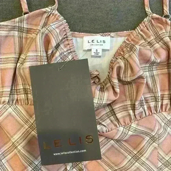 NWT Le Lis Dusty Peach Plaid Dress - Picture 4 of 7